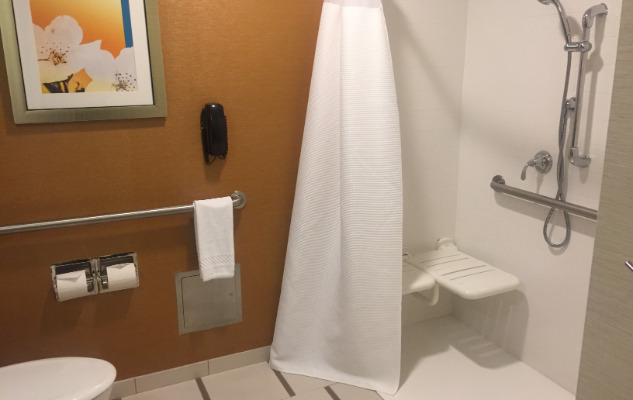 Santa Cruz, Hotel, ADA compliance, bathroom